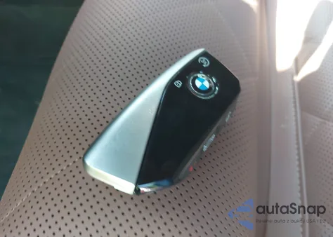 2026 BMW X7 xDrive40I из США, поврежденный, VIN 5UX23EM01T9071097